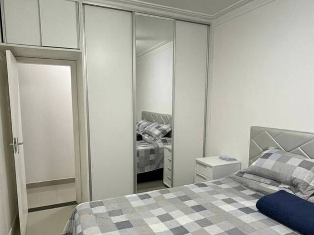 #10 - Apartamento para Venda em Santos - SP - 2